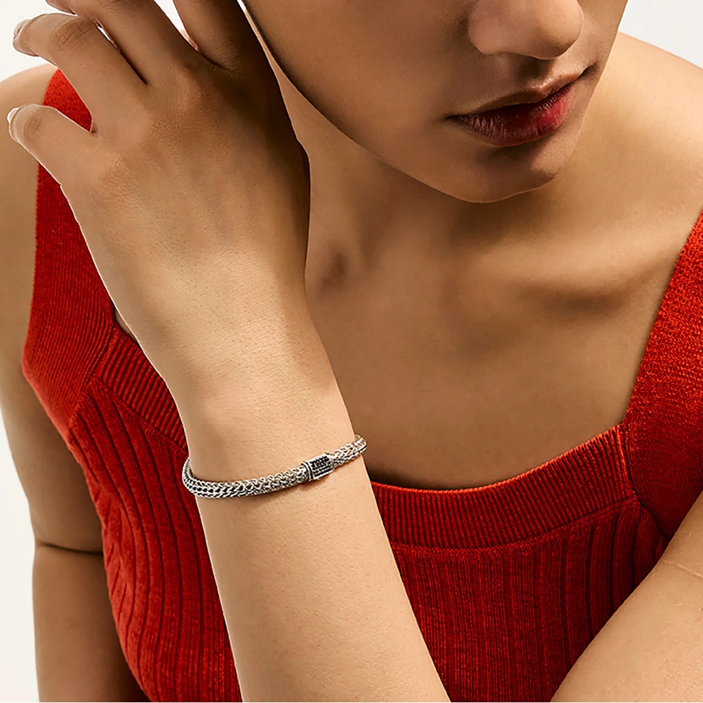 John Hardy Bracelet 325$